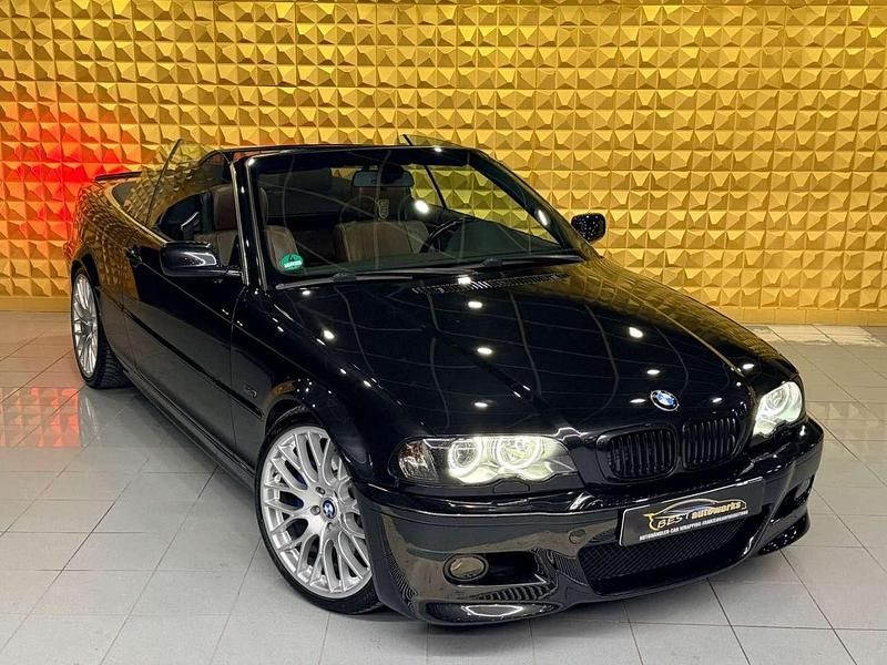 Gebraucht BMW 330 Cabriolet M Sport 231 PS (169 kW) 2002 Saphirschwarz Cabrio