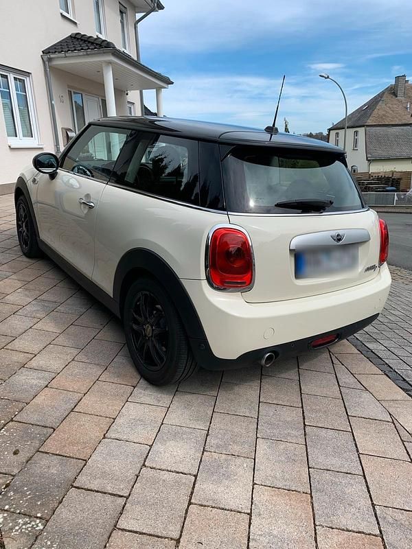 Usata Mini Cooper 116 CV (85 kW) 2015 Beige Utilitaria