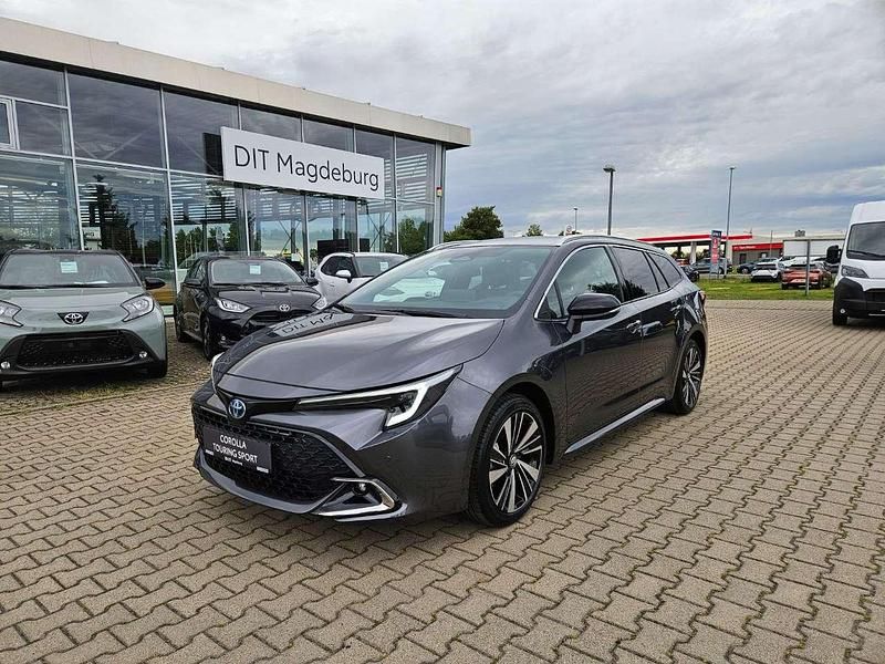 Neu Toyota Corolla 196 PS (144 kW) 2026 Marlingrau Kombi