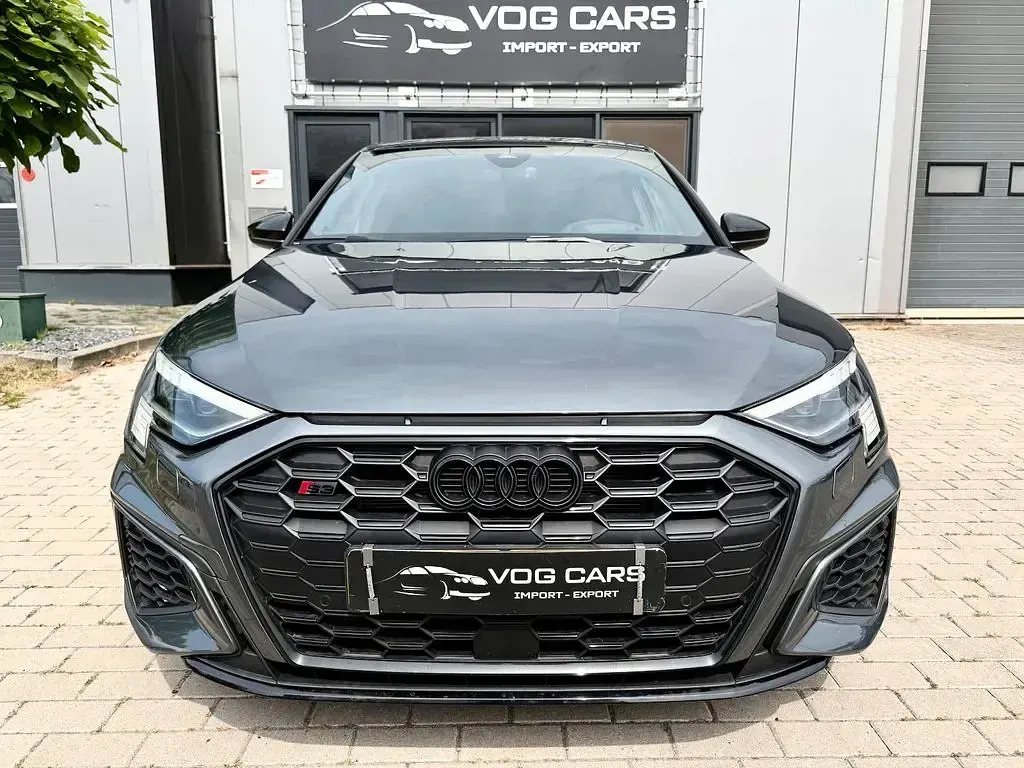 Gebraucht Audi S3 Basis 310 PS (228 kW) 2021 Grau Limousine