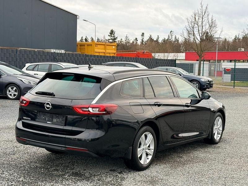 Gebraucht Opel Insignia Edition 165 PS (121 kW) 2019 Schwarz Kombi