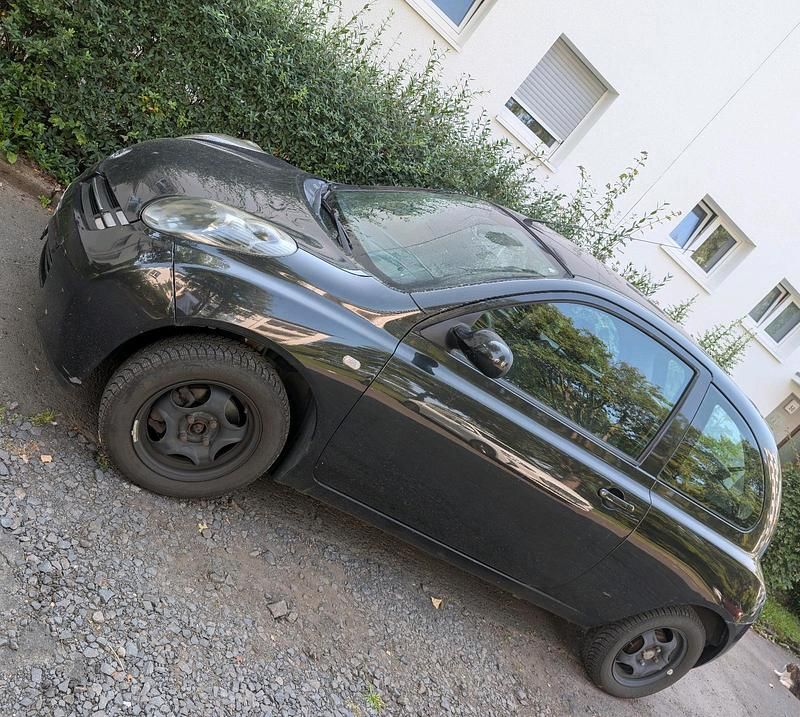 Gebraucht Nissan Micra 65 PS (47 kW) 2004 Schwarz Kleinwagen