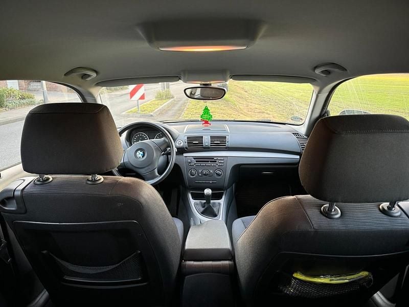 Brugt BMW 116 122 HK (89 kW) 2010 Sort Hatchback
