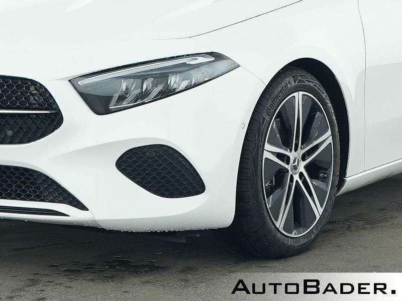 Gebraucht Mercedes A200 Advanced Plus 163 PS (119 kW) 2025 Weiß Limousine