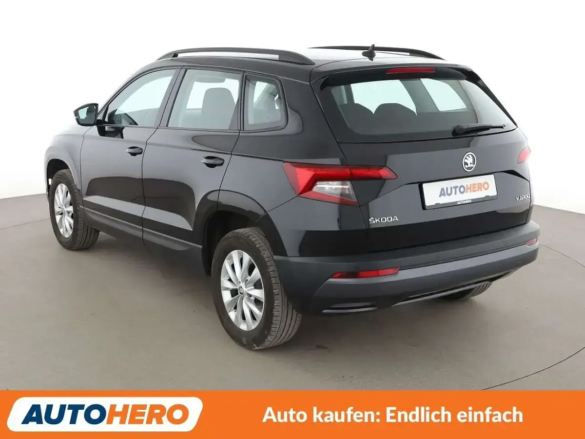 Gebraucht Skoda Karoq Ambition 116 PS (85 kW) 2018 Cerna magic/black magic SUV
