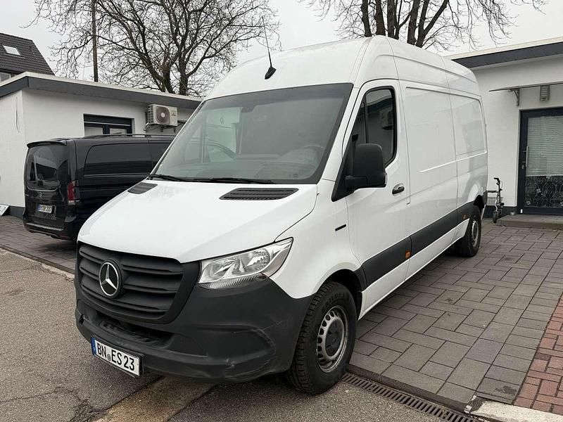 Gebraucht Mercedes Sprinter 85 kW (116 PS) 2021 Arktikweiss Van