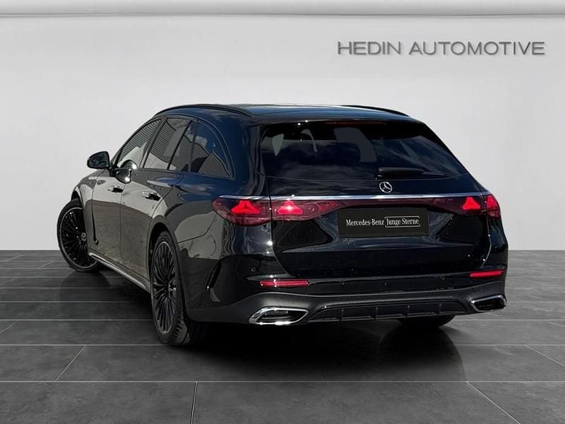 Gebraucht Mercedes E200 AMG 204 PS (150 kW) 2024 Schwarz Limousine