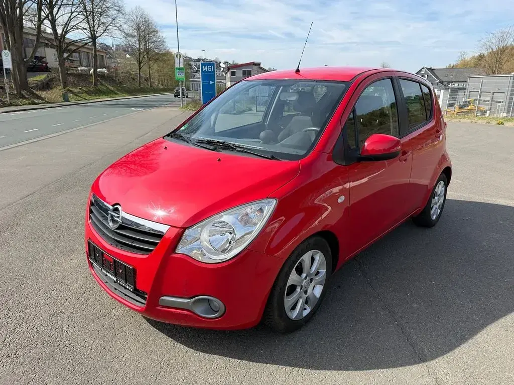 Gebraucht Opel Agila Edition 86 PS (63 kW) 2008 Rot Kleinwagen