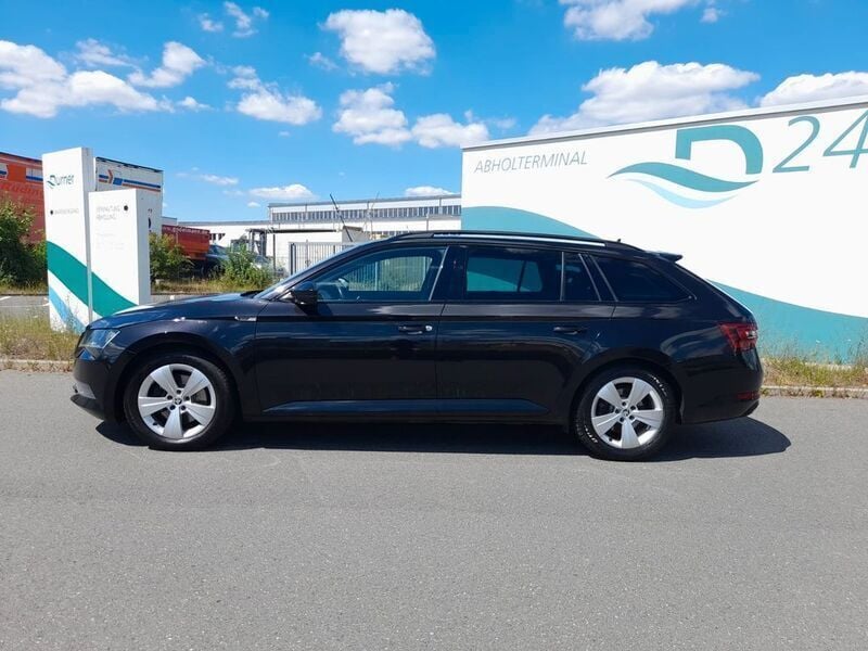 Gebraucht Skoda Superb SportLine 190 PS (139 kW) 2016 Schwarz Kombi