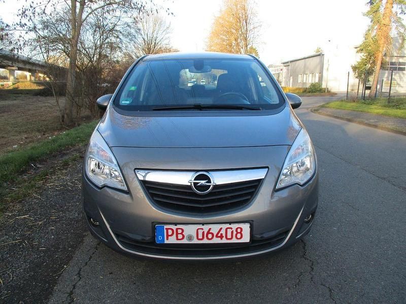 Gebraucht Opel Meriva Innovation 140 PS (102 kW) 2012 Grau Van / Kleinbus