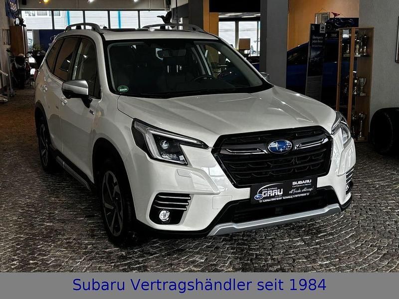 Gebraucht Subaru Forester Platinum 150 PS (110 kW) 2024 Weiß SUV