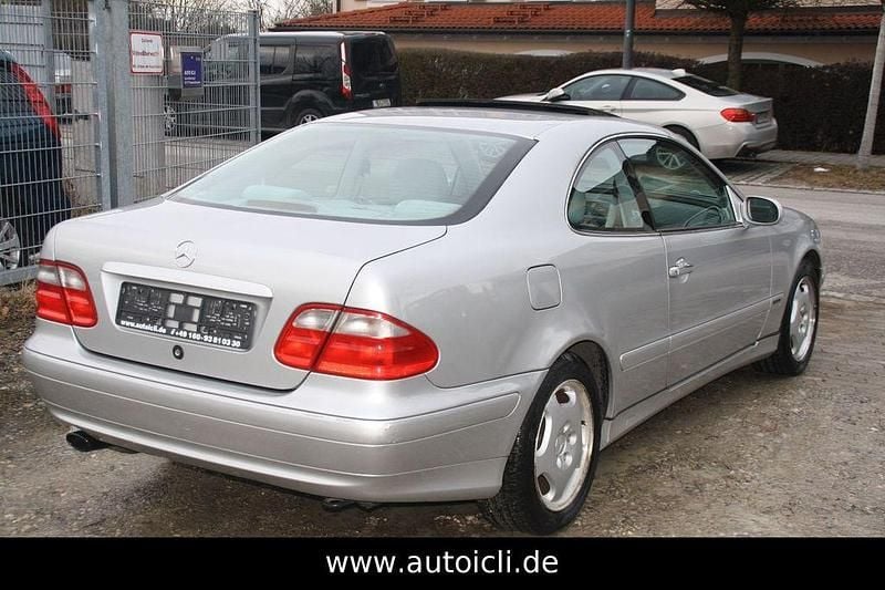 Gebraucht Mercedes CLK200 Elegance 136 PS (100 kW) 2000 Silber Coupé