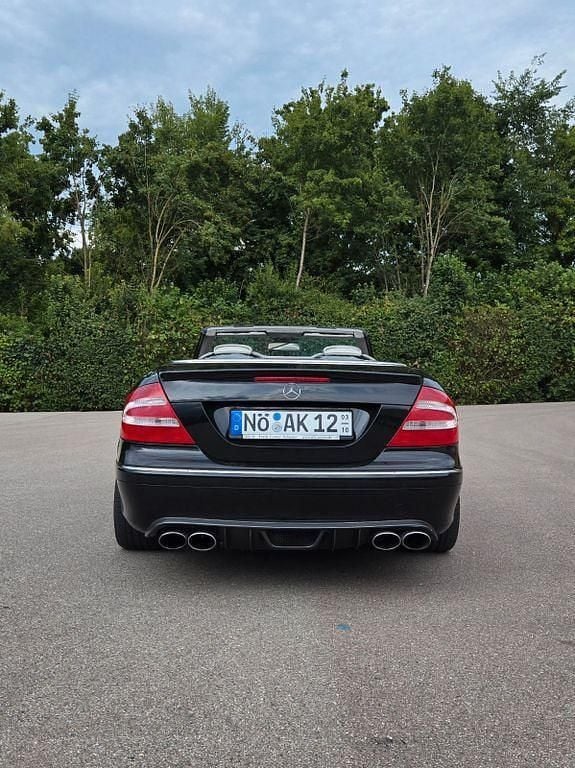 Schwarz Gebraucht 2004 Mercedes CLK500 Avantgarde Cabrio | 13.400 € (Fairer Preis) - Bild 1/4