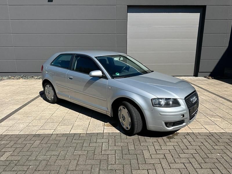 Gebraucht Audi A3 102 PS (75 kW) 2007 Silber Kleinwagen