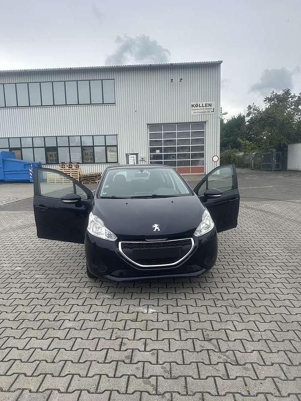 Gebraucht 2013 Peugeot 208 Active Kleinwagen | 3.300 € (Fairer Preis) - Bild 1/4