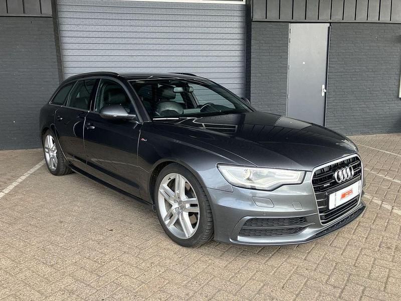 Gebraucht Audi A6 S-Line 245 PS (180 kW) 2012 Grau Kombi