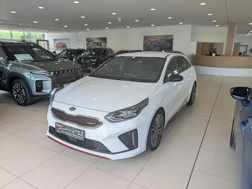 Gebraucht Kia ProCeed GT 204 PS (150 kW) 2020 Weiß Kombi