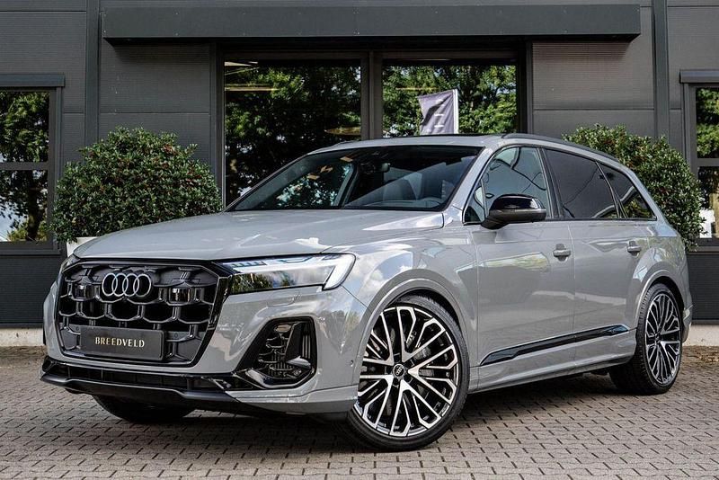 Grau Neu 2025 Audi SQ7 Sport SUV | 139.900 € (Teuer) - Bild 1/4