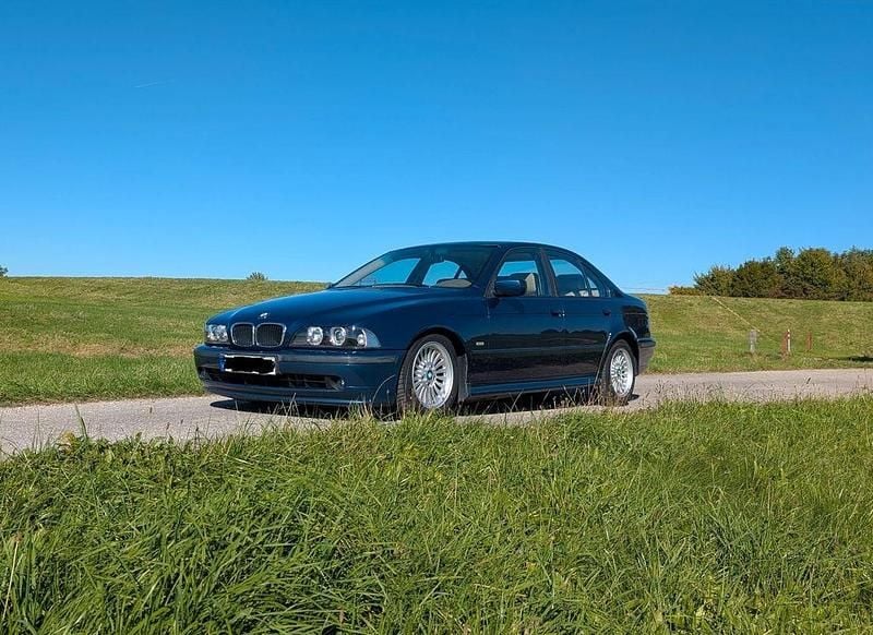 Blau Gebraucht 1999 BMW 523 Performance Limousine | 5.000 € (Fairer Preis) - Bild 1/4