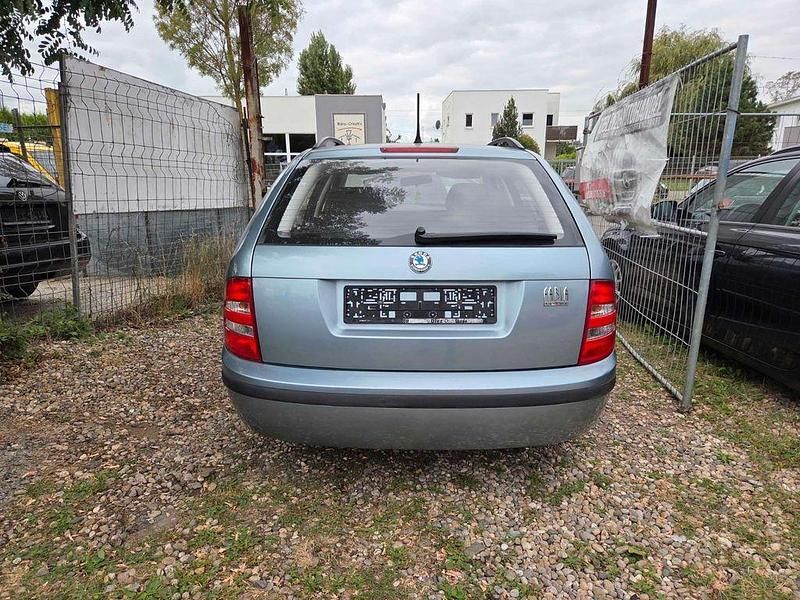 Gebraucht Skoda Fabia Classic 75 PS (55 kW) 2003 Grau Kombi