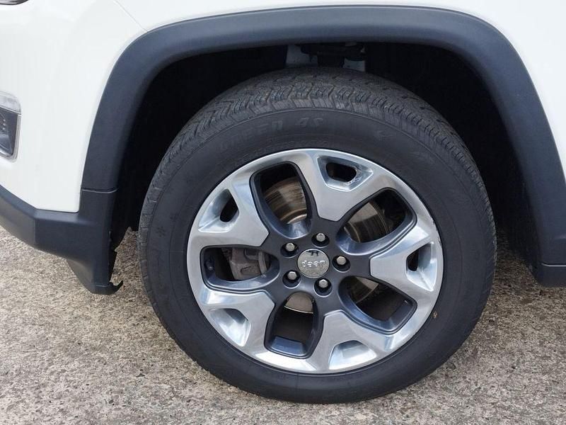 Gebraucht Jeep Compass Limited 170 PS (125 kW) 2018 Weiß SUV