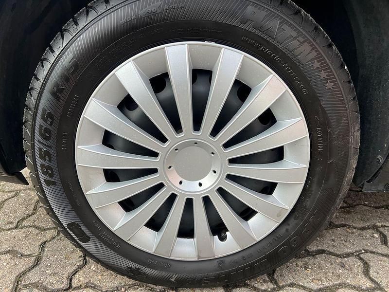 Gebraucht Dacia Dokker Celebration 116 PS (85 kW) 2015 Grau Van / Kleinbus