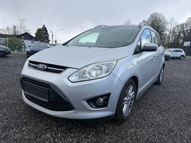 Gebraucht Ford Grand C-Max Titanium 140 PS (102 kW) 2014 Silber Van / Kleinbus