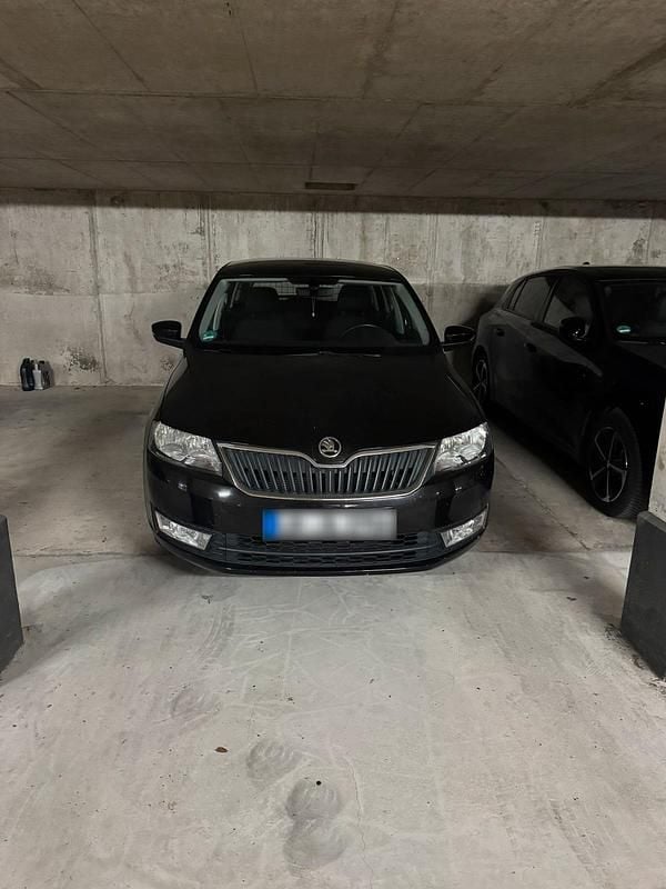 Second-hand Skoda Rapid 90 CP (66 kW) 2017 Negru Hatchback