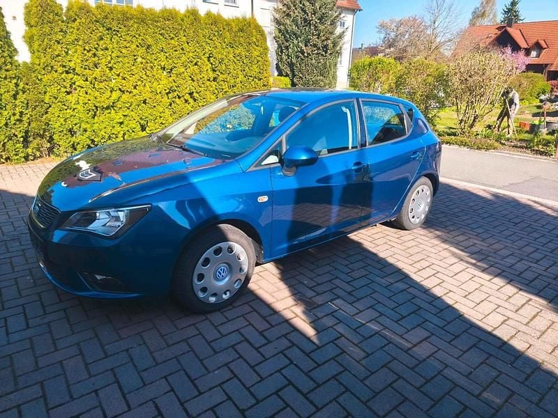 Usata Seat Ibiza 90 CV (66 kW) 2015 Blu Berlina