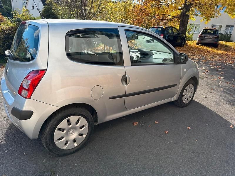 Silber Gebraucht 2009 Renault Twingo Kleinwagen | 1.800 € - Bild 1/4