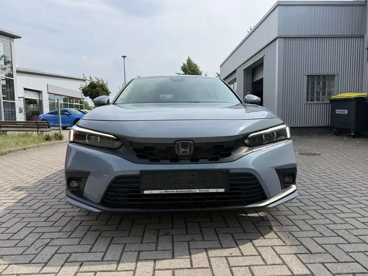 Gebraucht Honda Civic Advance 184 PS (135 kW) 2023 Grau Limousine