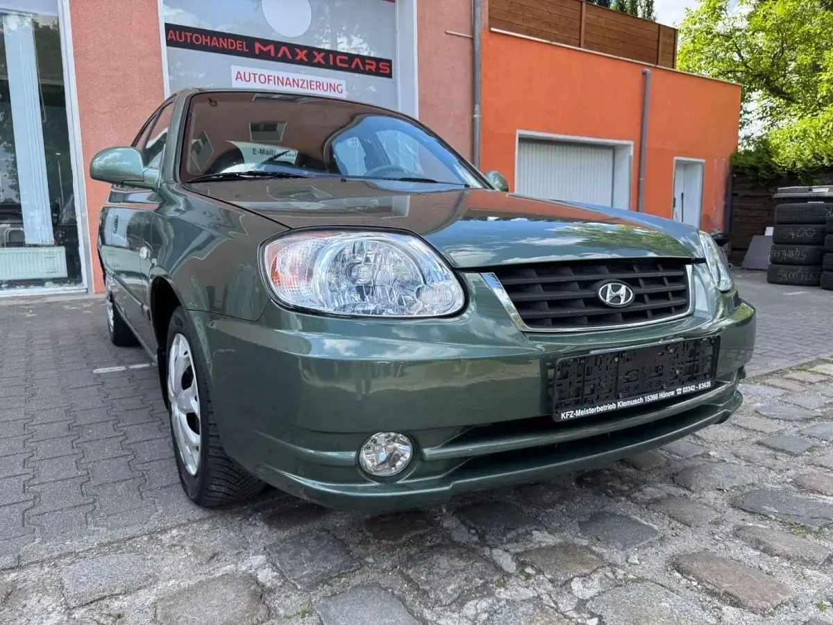 Gebraucht Hyundai Accent GLS 86 PS (63 kW) 2004 Grün Limousine