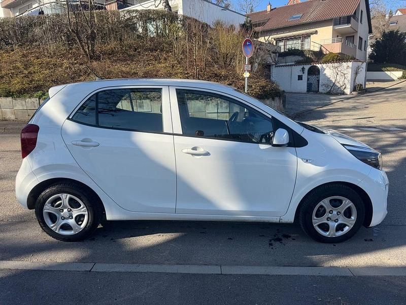 Gebraucht Kia Picanto 67 PS (49 kW) 2017 Weiß Kleinwagen