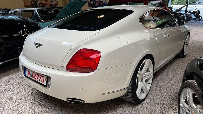 Gebraucht Bentley Continental GT 559 PS (411 kW) 2007 Weiß Coupé