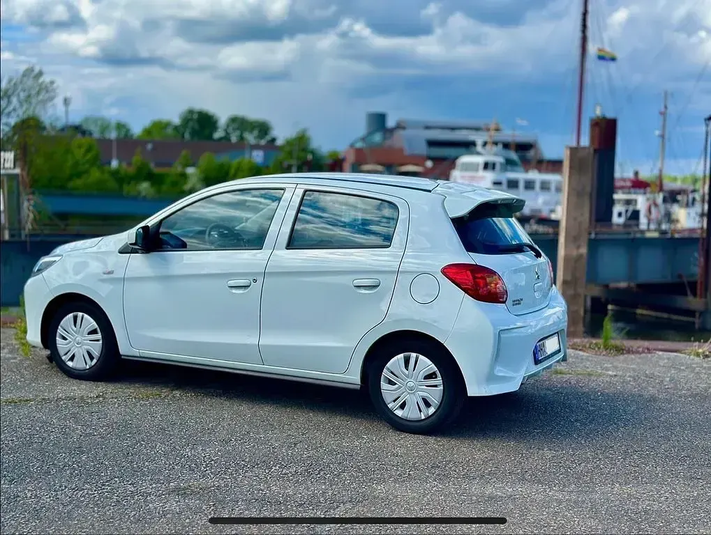 Gebraucht Mitsubishi Space Star Select+ 71 PS (52 kW) 2022 Weiß Kleinwagen