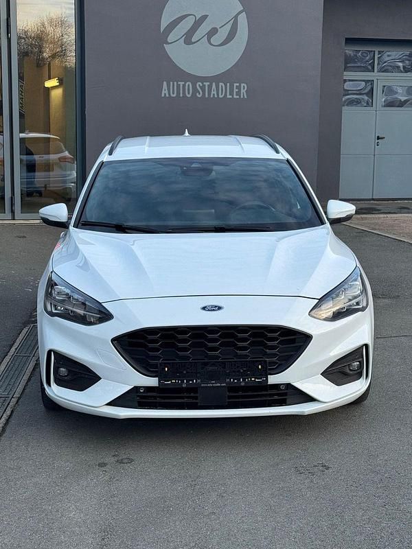 Gebraucht Ford Focus ST-Line 150 PS (110 kW) 2019 Weiß Kombi