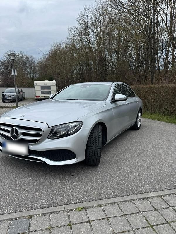 Gebraucht Mercedes E400 Exclusive 333 PS (244 kW) 2017 Silber Limousine