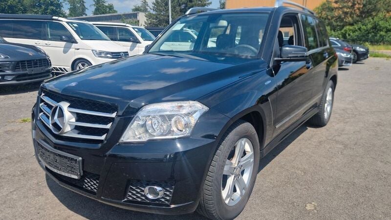 Schwarz Gebraucht 2011 Mercedes GLK200 SUV | 5.899 € (Superpreis) - Bild 1/4
