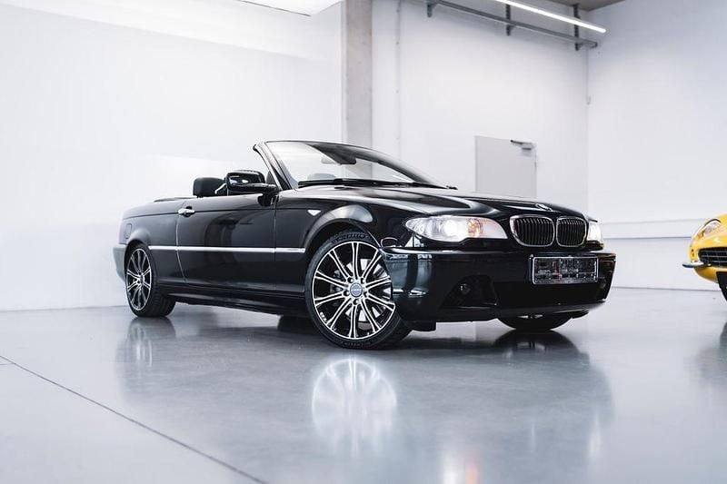 Gebraucht BMW 330 Cabriolet Performance 231 PS (169 kW) 2005 Schwarz Cabrio