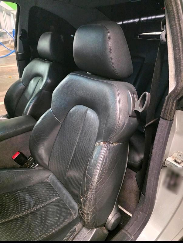 Gebraucht Mercedes CLK230 197 PS (144 kW) 2003 Silber Coupé