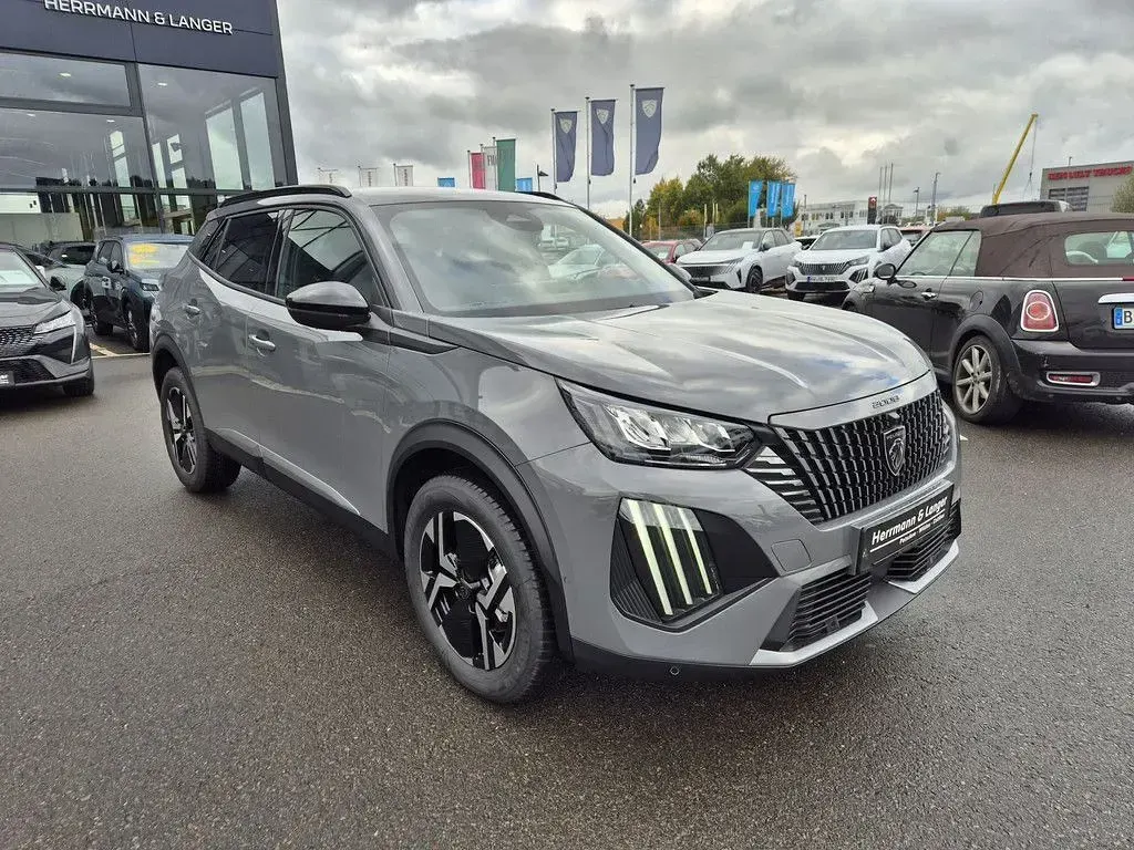 Gebraucht Peugeot 2008 Allure 145 PS (106 kW) 2025 Grau SUV