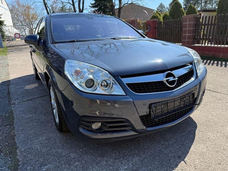 Gebraucht Opel Vectra Edition 140 PS (102 kW) 2008 Grau Limousine