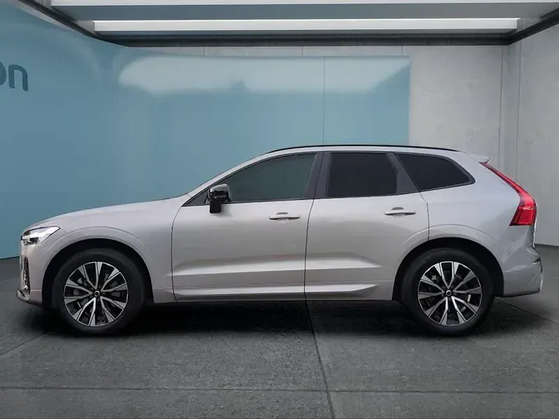 Gebraucht Volvo XC60 197 PS (144 kW) 2023 Silber SUV
