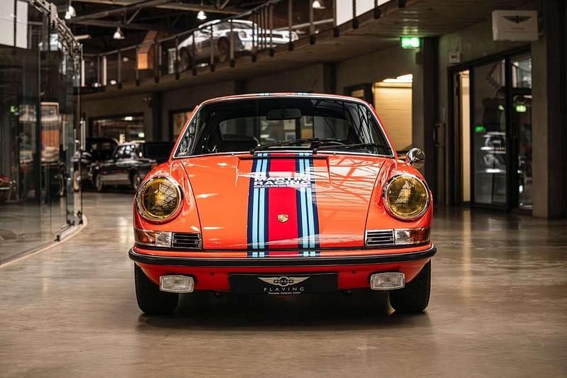 Gebraucht Porsche 911 125 PS (91 kW) 1971 Porsche blutorange 2323 Coupé