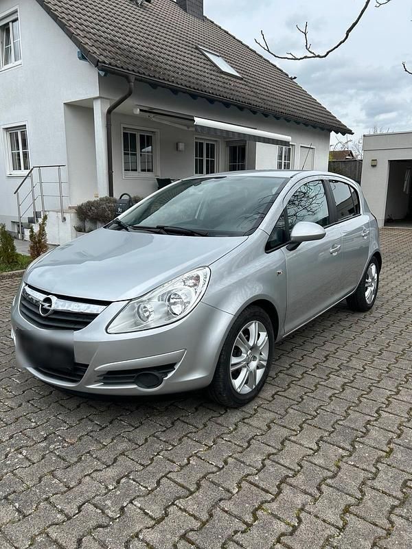 Gebraucht Opel Corsa 100 PS (73 kW) 2010 Silber Kleinwagen