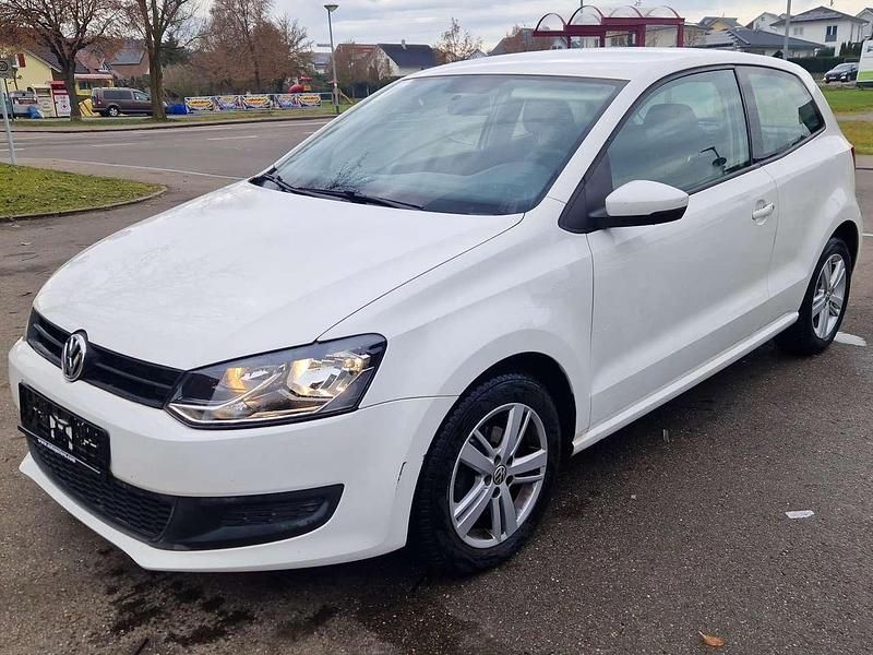 Gebraucht VW Polo Sound 69 PS (50 kW) 2010 Candyweiß Kleinwagen