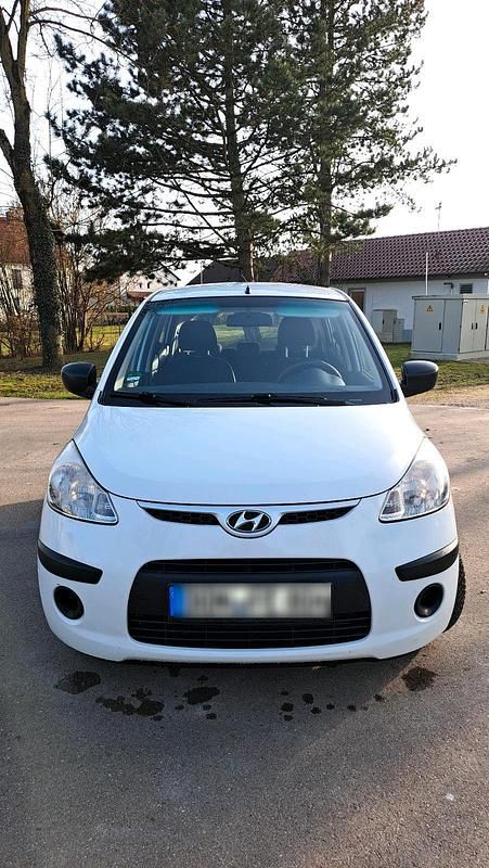Gebraucht Hyundai i10 71 PS (52 kW) 2007 Weiß Kleinwagen