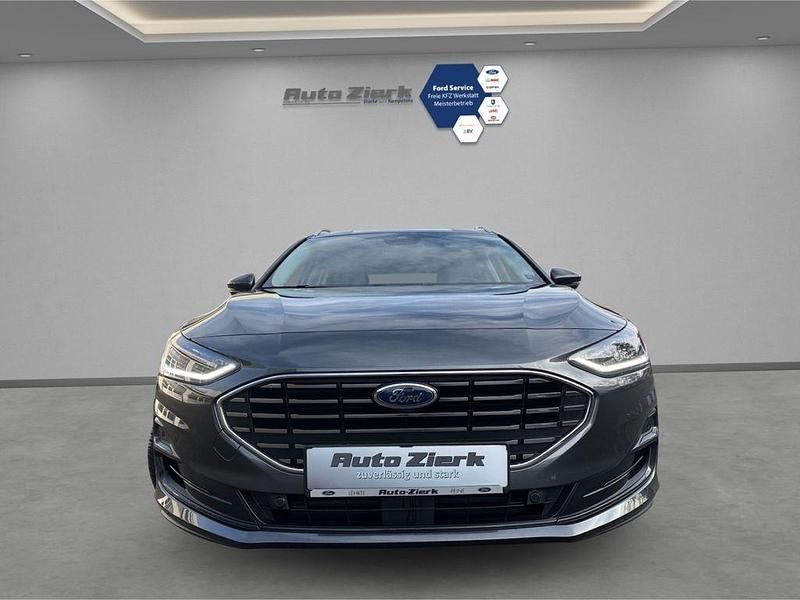 Gebraucht Ford Focus Titanium 125 PS (91 kW) 2025 Magneticgrau (metallic) Kombi