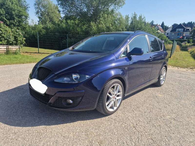 Blau Gebraucht 2009 Seat Altea XL Sport Van / Kleinbus | 4.950 € (Teuer) - Bild 1/4