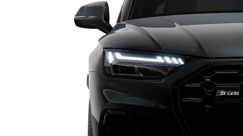 Gebraucht Audi SQ5 Ambiente 341 PS (250 kW) 2023 Individuallackierungen audi exclusive SUV